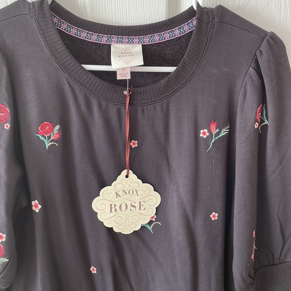 Knox Rose floral embroidered top - Picture 3 of 6